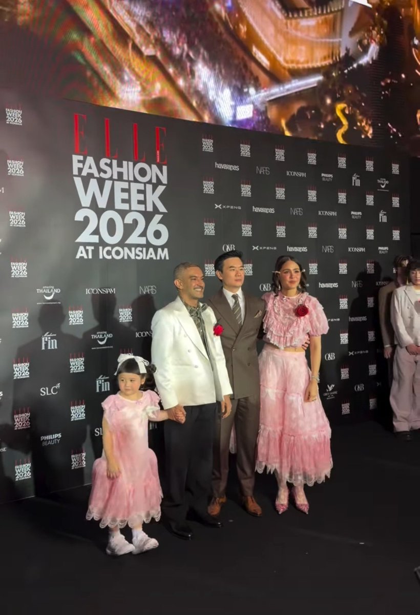 PurelyBlue_'s tweet photo. วันนี้ นักร้องออกงาน 
#แอบิเกล
#ElleFashionWeek2026
#แม่ชม https://t.co/itvDx4xwoF