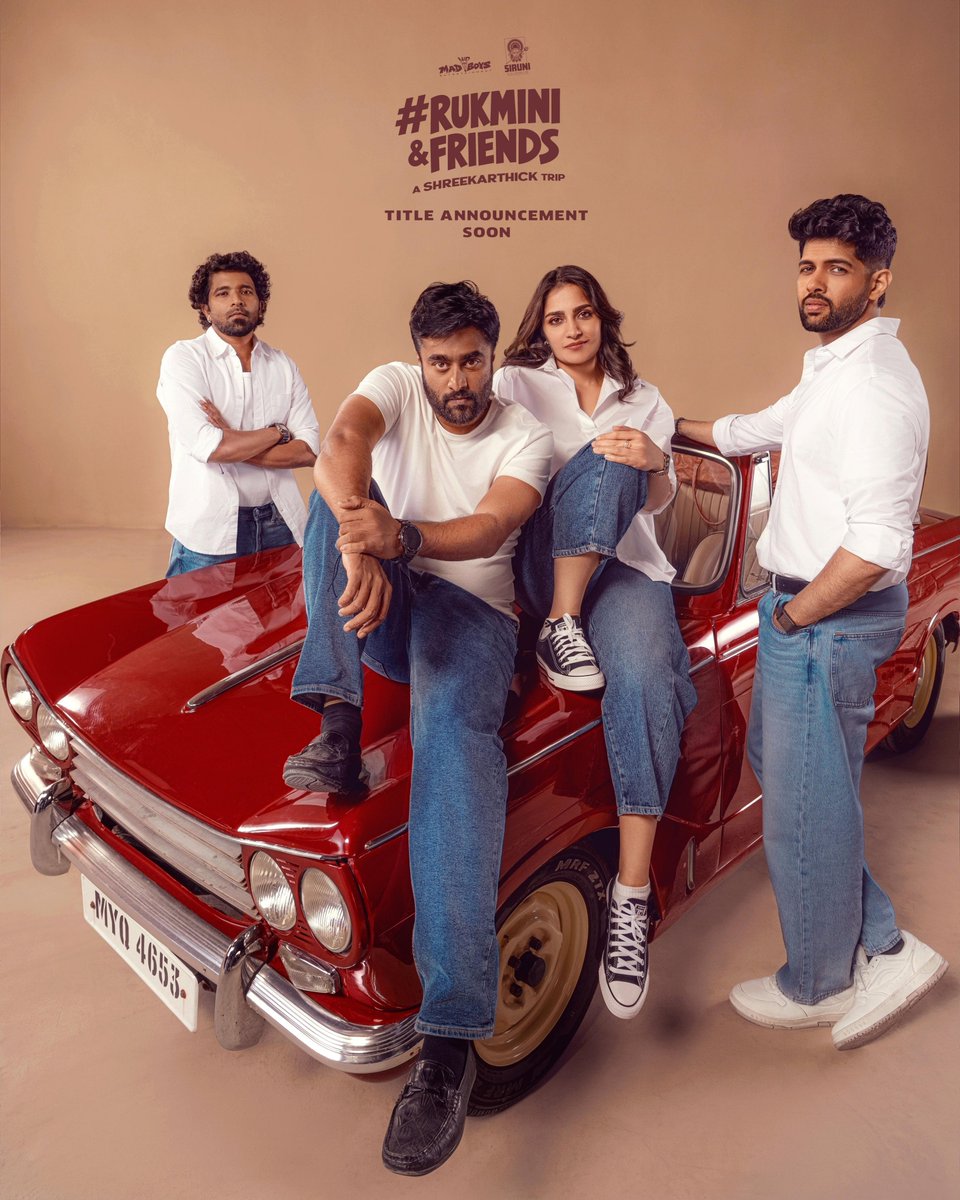 baraju_SuperHit's tweet photo. Hop in, we found our #THARA! 🚙❤️
The Crazy GANG is officially complete with @rukminitweets joining the ride 🤩
@twittshrees Trip Title 'R'eveal Soon🔥
#AShreekarthickTrip #ShreeKarthick #RukminiVasanth #RukminiAndFriends @SiruniOffl @Madboys_Ent @DevRamnath @mesaikrishna @BenchMarkOffl