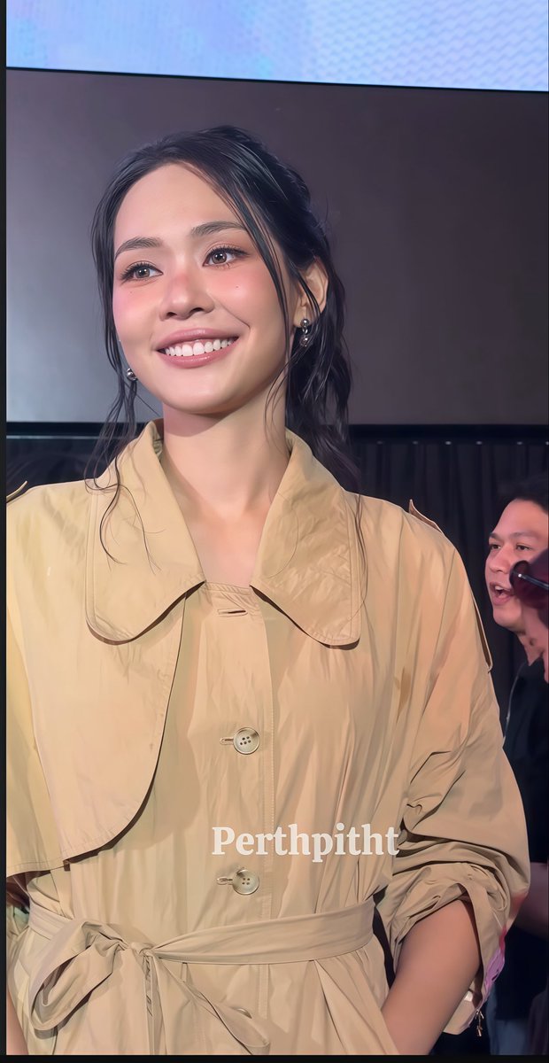 taquila01733093's tweet photo. สเปคสาวของฉัน ผู้หญิงที่ดูสูง สง่า ยิ้มสวย เท่ห์ คูล เก่ง  ตามหาบุคคลในภาพคะ 😬💍🫠 แต่ง……คะ
PUINOONBINT TANDT EFW26
#PNBatEFW26ICONSIAM https://t.co/re20H9cuqL