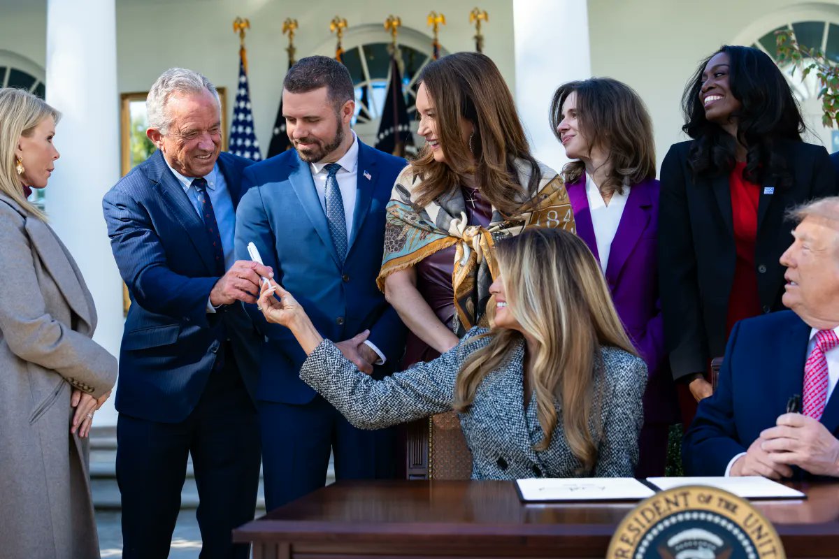 SecKennedy's tweet photo. Thank you, @FLOTUS Melania Trump, for your leadership in making the Women’s Health Executive Order a reality. https://t.co/k6mEocSuaq