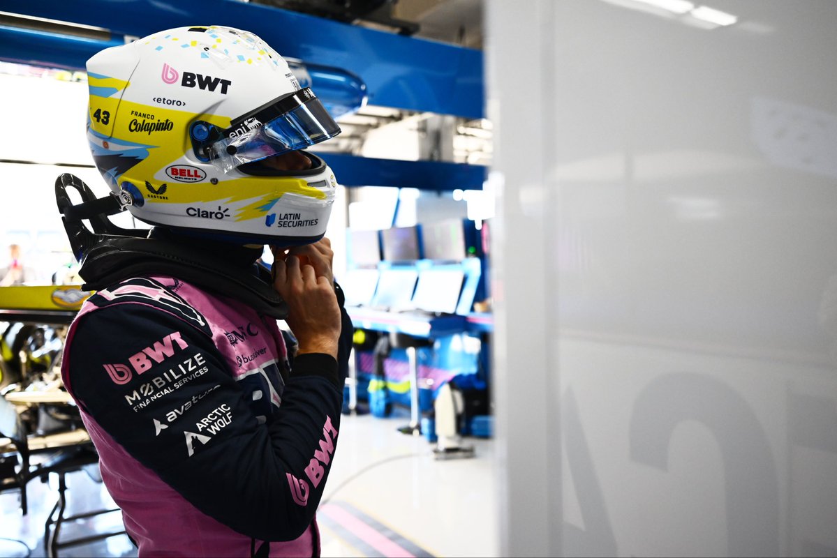 BulletSportsMgt's tweet photo. What do you think of Franco’s special helmet ? 💛🇦🇷
Because we are obsessed ☀️🤩 https://t.co/HIk9Mg2W7R