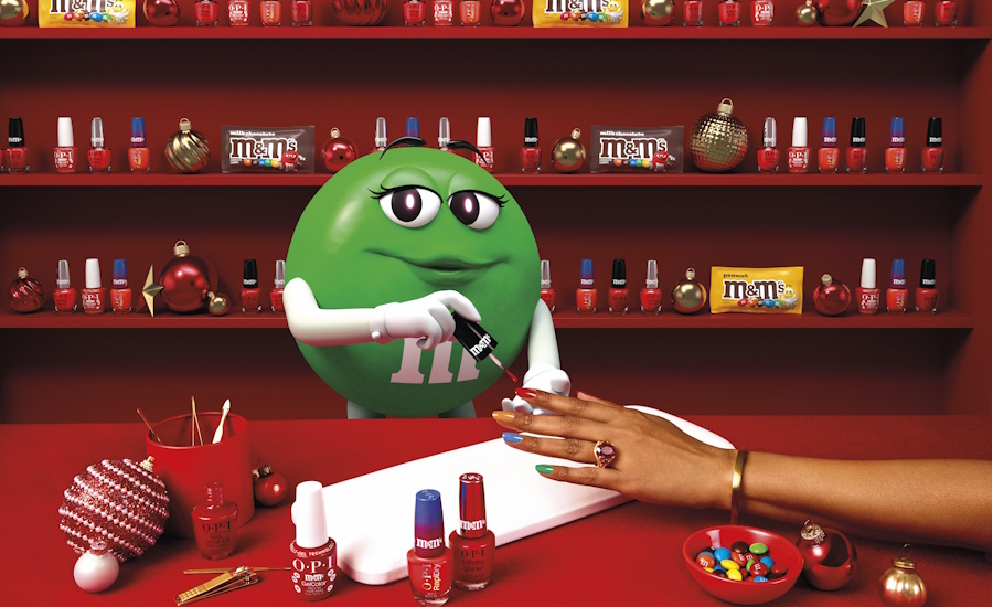 SFWB's tweet photo. This week's #FunFriday includes M&amp;M's x Opi holiday collection, King's Hawaiian new rolls + seasonal merch, top ten candy corn-loving states according to Brach's, Twix Hallowmas, and HI-CHEW's Mystery Manor Tour.

Read it here: https://t.co/pKhs9U2kdS https://t.co/UHa1ldzXvX