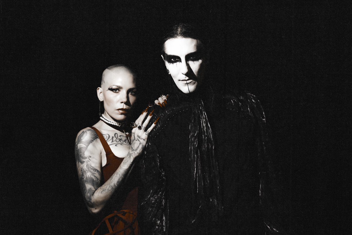 MIWband's tweet photo. R.I.P. (feat. @skylargrey) has entered the top 5 on the active rock radio charts! We are SO CLOSE to #1! Thank you to all of the programmers who have believed in this song as much as the fans have. It's been really fun watching it continue to grow more and more every day. https://t.co/znqBweWYHR