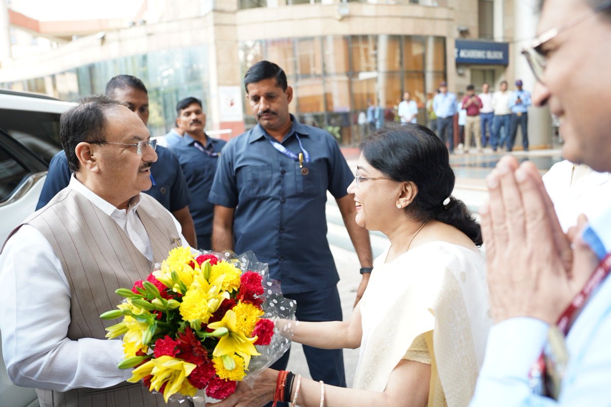 JPNadda's tweet photo. Reviewed healthcare services, patient care and infrastructure development at ABVIMS & Dr. RML Hospital, New Delhi, today.

Also reviewed the upcoming 666-bed Super Speciality Block, which will enhance advanced and critical care services, increasing the hospital’s capacity to 2,204 beds.

Emphasised greater adoption of digital healthcare under ABDM, mental well-being of students and faculty, and cleanliness and efficiency under #SpecialCampaign6.

Commend the hospital for achieving full NABH accreditation and recording over 19 lakh OPD visits in 2025.

Under the visionary leadership of Hon’ble PM Shri @narendramodi ji, we remain committed to ensuring accessible, affordable and quality healthcare for every citizen.