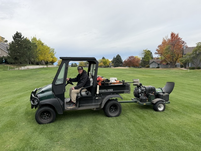 BMPHeroLLC's tweet photo. Superintendent Spotlight 🔦 Carter Burks at Heather Ridge Golf Course ⛳️ 
We asked: What’s one thing on your course you’re most proud of? “Our greens. Heather Ridge has incredible, well-established greens. We keep them firm, fast, and punishing if you miss in the wrong spot.” Keep up the hard work, Carter! ✨ #BMPHero