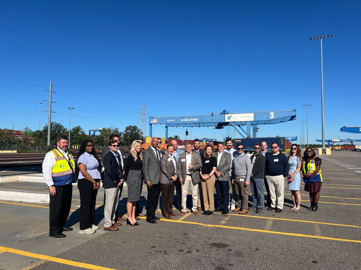 AAR_FreightRail's tweet photo. Thank you to @RepBuddyCarter @RepHankJohnson and @Rep_Clyde along with congressional staff, for touring @GaPorts Port of Savannah with AAR &amp; @AAPASeaports. The visit showed how rail extends the reach of Georgia's ports, helping power the economy and keeping prices affordable. https://t.co/glT8HdLLWu