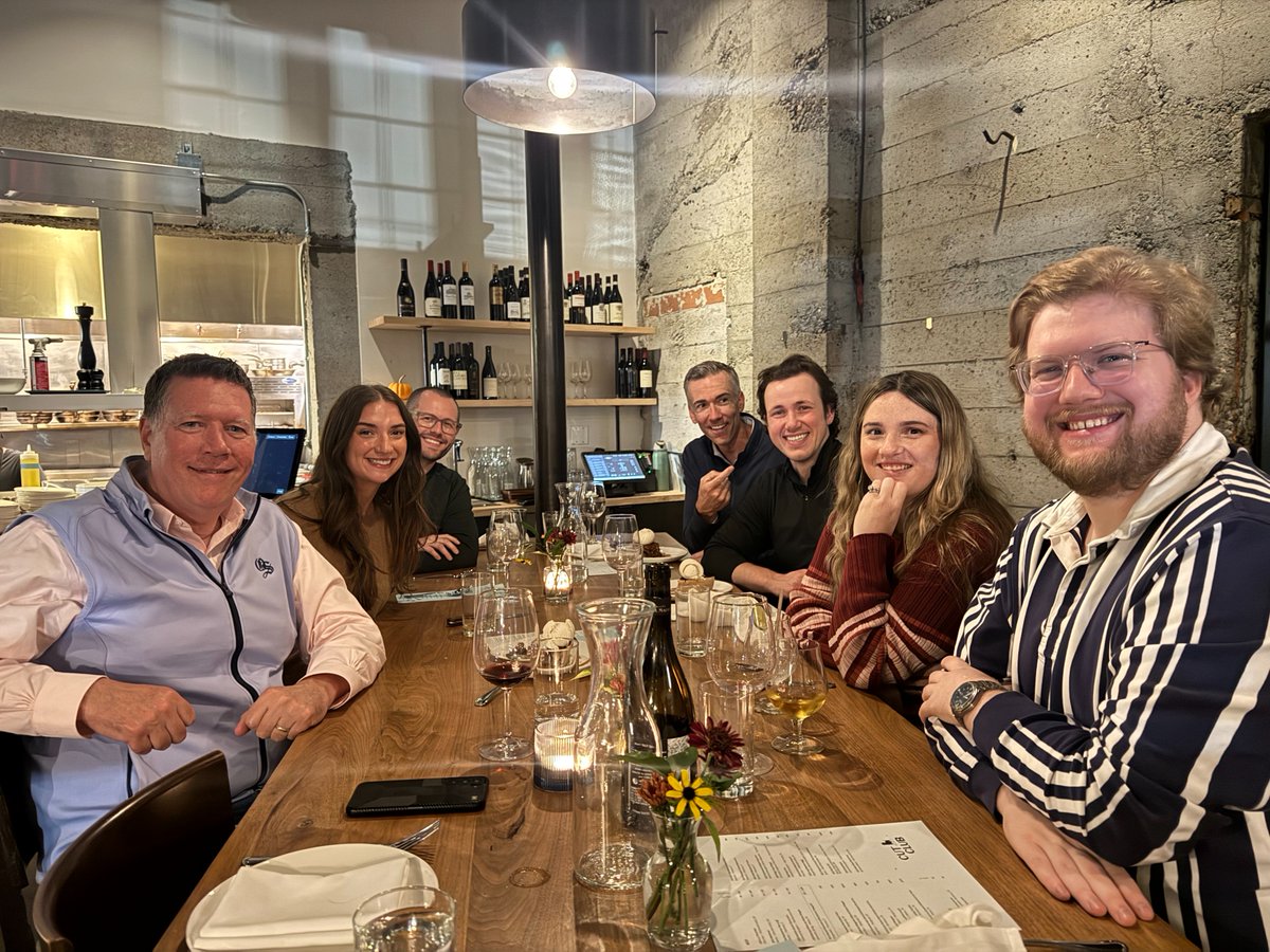 InfluxDB's tweet photo. InfluxData's Sales team is hiring! 

➡️ Commercial Account Executive, Remote (Canada): run new business across North America and grow a book of about 40 existing accounts.
➡️ Commercial Account Manager, Remote (UK): own renewals and expansion across 30-40 accounts. 

Apply today: https://t.co/19NBtbFroM #influxdb