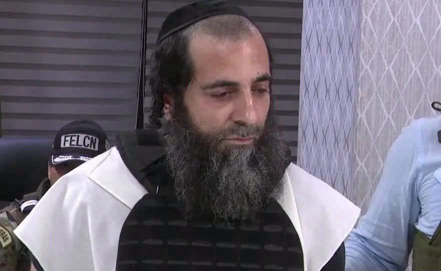 Bracesco2023's tweet photo. Policía detuvo en Santa Cruz a narcotraficante buscado por Interpol.

Ahash El Admosheh, ciudadano de Israel. https://t.co/J38HghWgI0