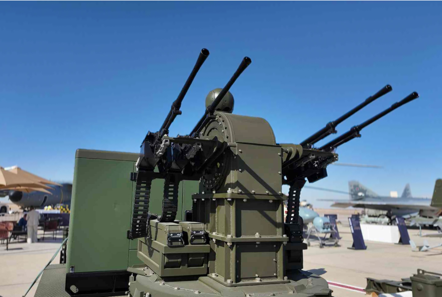 DefenseMirror's tweet photo. Russia to Unveil Multilayer Anti-Drone Defense System at Russia–Africa Summit::

https://t.co/h9yj3pQFAz

#RussiaAfricaSummit #Rosoboronexport #CounterUAS #AntiDrone #DroneWarfare #AirDefence #ElectronicWarfare #Rostec #DefenceTechnology #AfricaSecurity https://t.co/uSWi8CNCfE