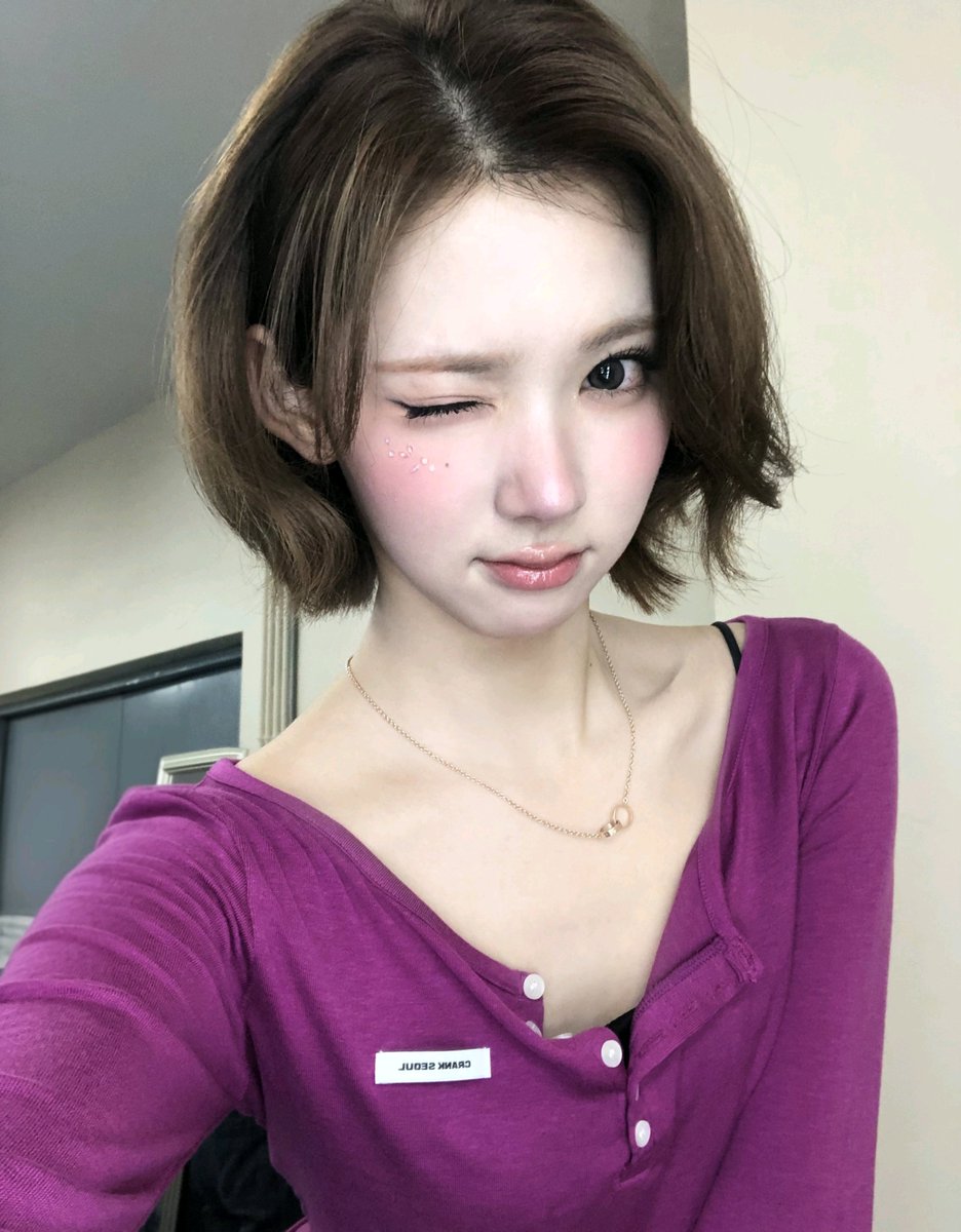 MAXjiwoo's tweet photo. 후후하하 귀여워 https://t.co/COnoFuSmuS