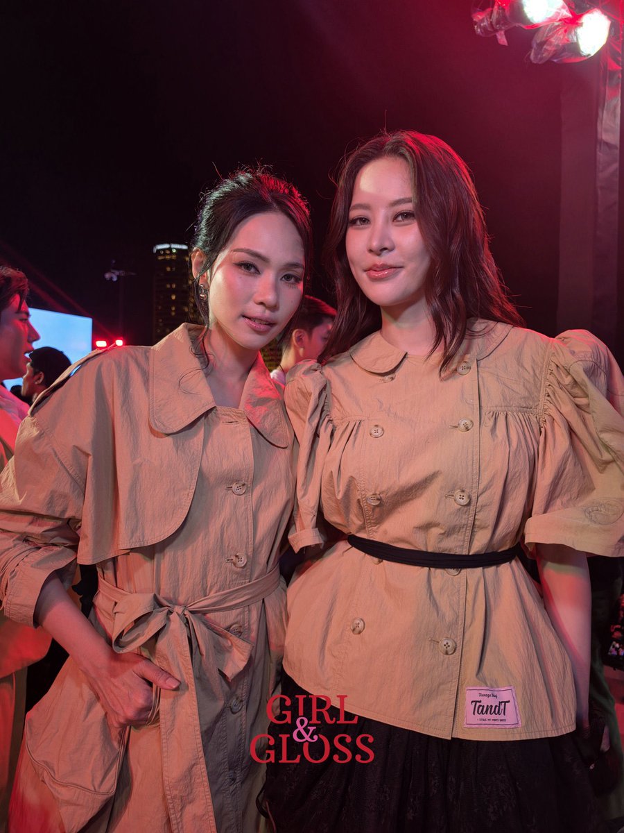 YuuuuToooo412's tweet photo. คนนี้ของใครคะ   ของบิ๊นท์สิรีธรค่ะ

PUINOONBINT TANDT EFW26
#PNBatEFW26ICONSIAM https://t.co/YU9vKo87EQ