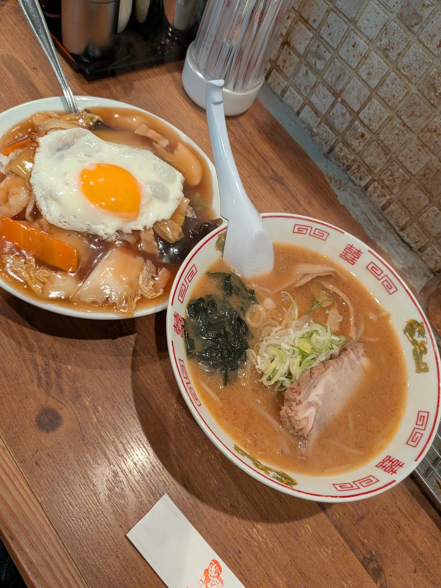sapporo_solo's tweet photo. もう飲めません！！　満龍で中華飯セット食って帰るぞ！ https://t.co/z6vLKLfb3s