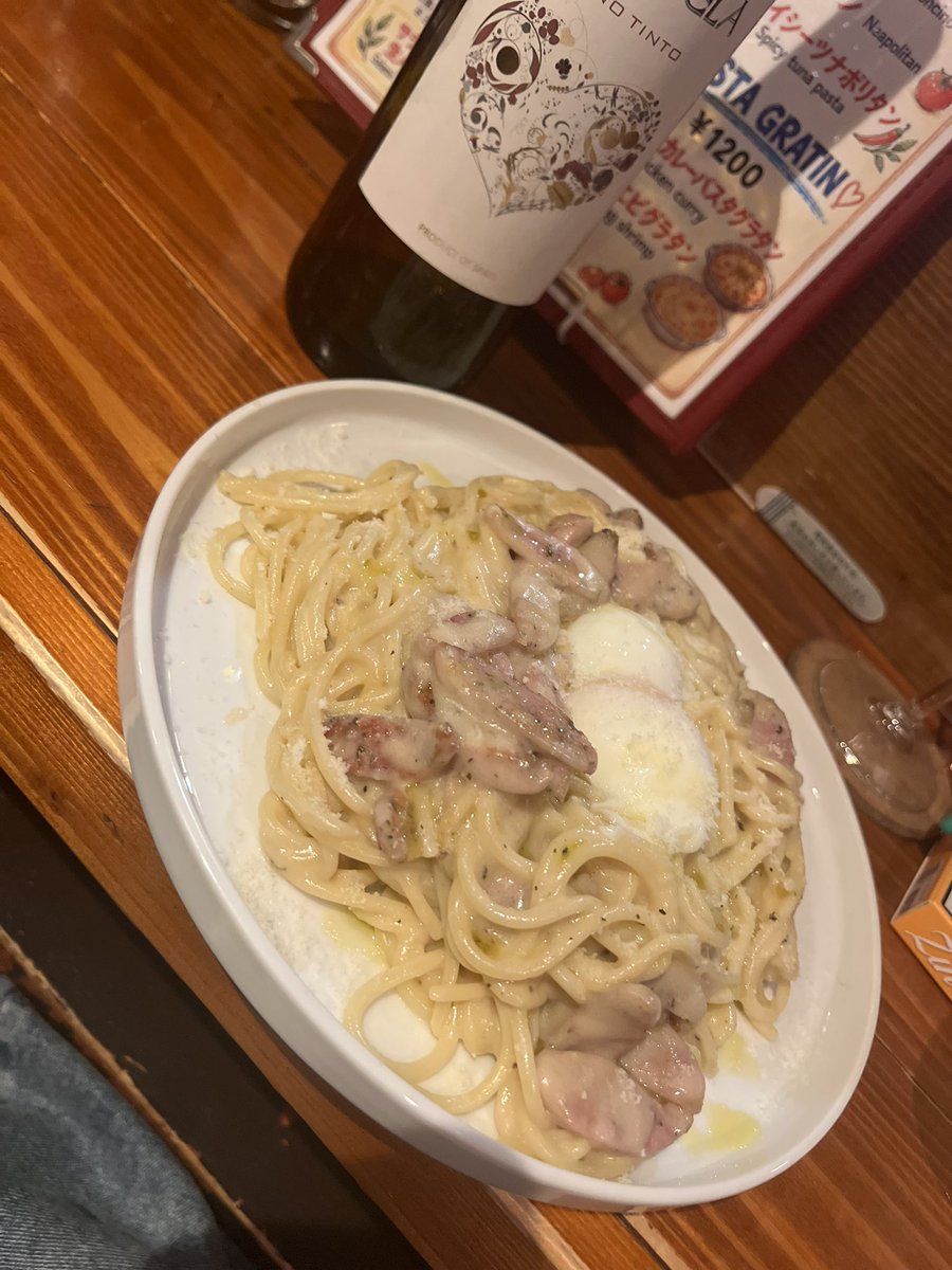 rosedoll62's tweet photo. ピザとラーメンの日🍕 まだまだ美味しいお店だらけや！ https://t.co/rRU5tipsOK