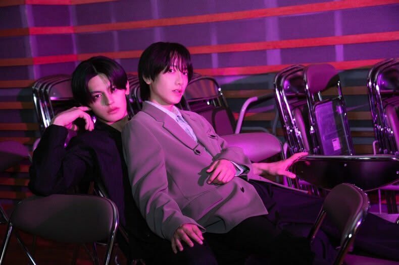 toumiyadaze's tweet photo. i thank the bl gods for pairing these two in one series 🤧 https://t.co/vQmpQy0R9O