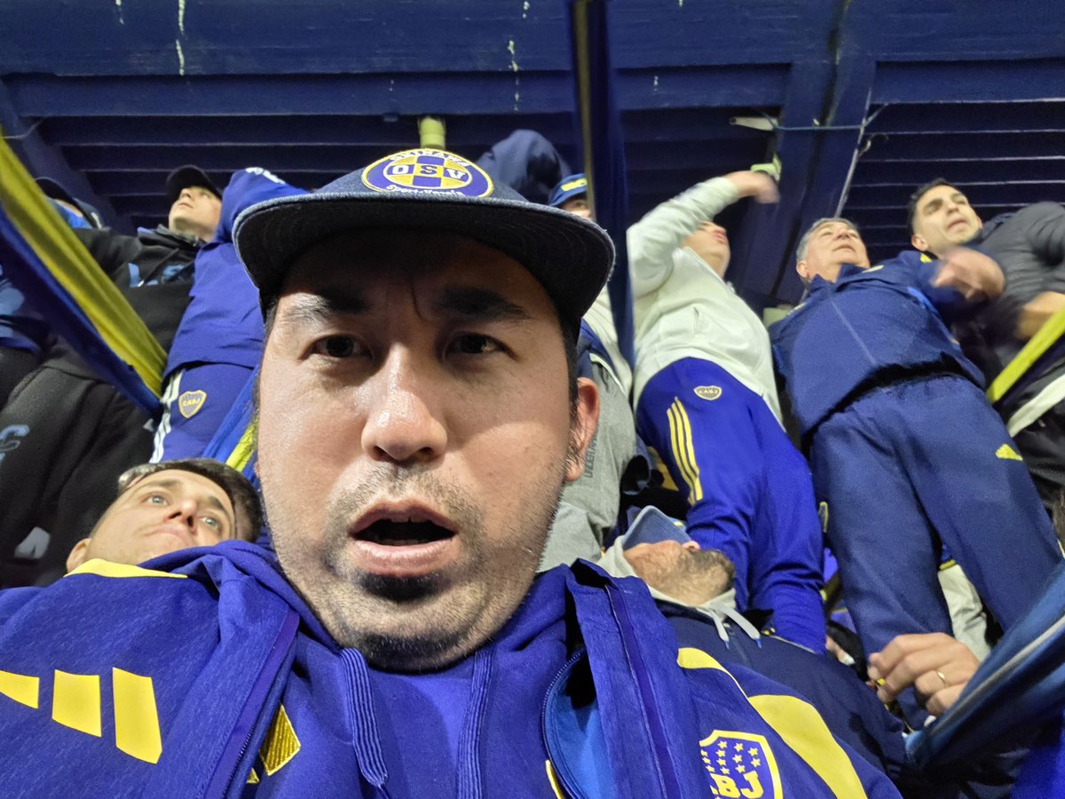 isamilanga's tweet photo. Yo estuve en La Bombonera cuando Boca jugó con San Pablo🇸🇪💙💛💙🥁🎺😉
Chupame la pija,pelotudazo de mierda🍆😜 https://t.co/SGgy8LL8qV