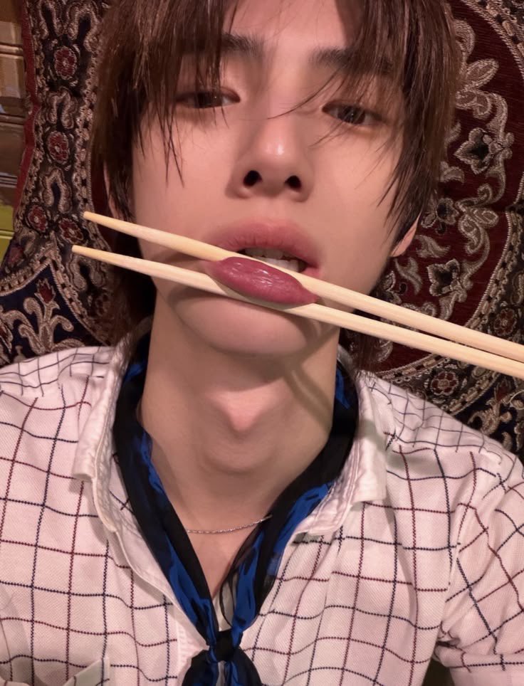 _baoshii tweet picture