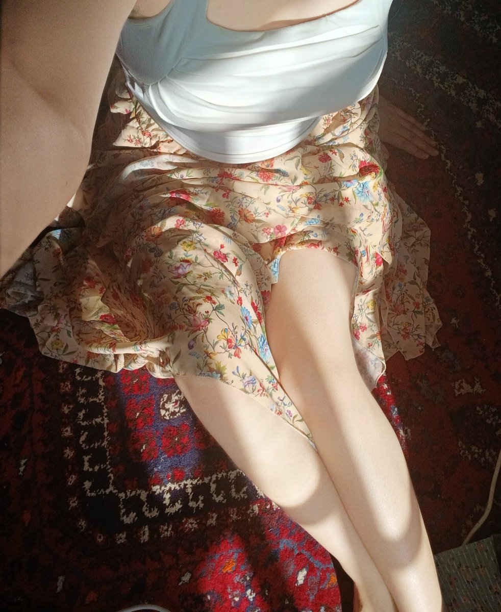 Brkilium's tweet photo. دوتا زنام گفتن توییت کنم https://t.co/qDOmtg4tOY