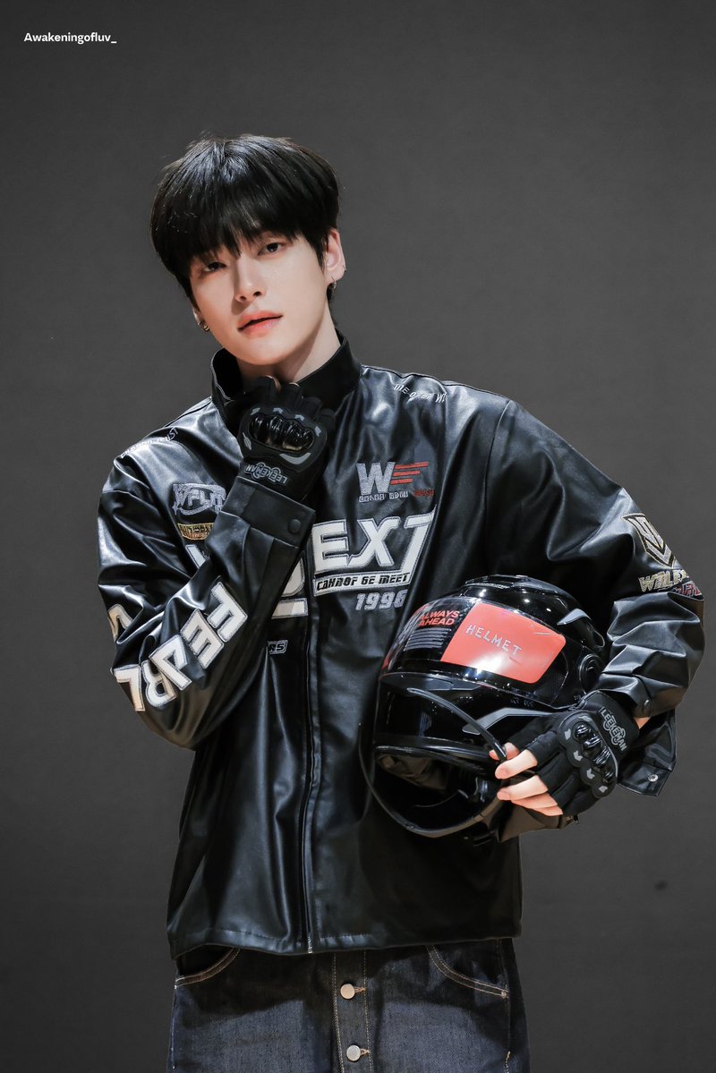 Awakeningofluv_'s tweet photo. 1023 ํ๋กฌ์คํ ์ด
๐ค-๐ค
#EPEX #์ดํ์ค #WISHย #์์ #๋ค์ #๊ณฝ๋ค์ https://t.co/iuCgZhbzLs