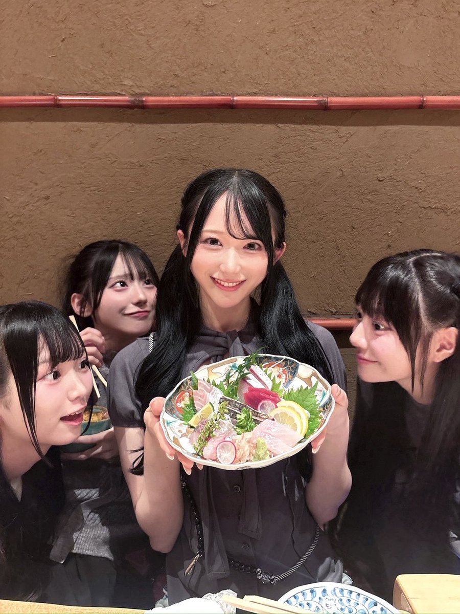 hashimoto_maki_'s tweet photo. 気付いたら狙われていました🐟

#RainTree https://t.co/fXisDnj1e4