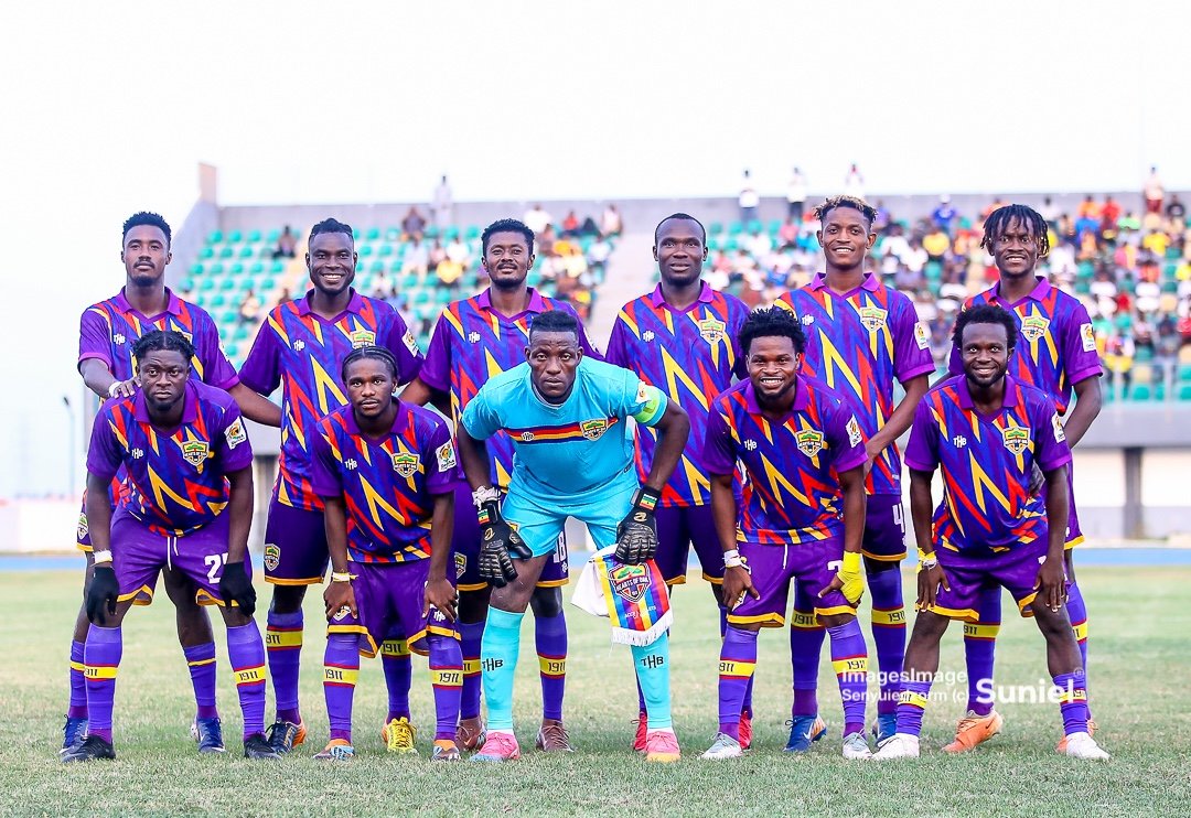 senyuiedzorm's tweet photo. FT | Hearts of Oak 1-0 Basake Holy Stars ⚽🔥
Martin Karikari’s stunning 82nd-minute left-footed strike gives  Phobians a 3rd straight win &amp; sends them top of the league! 👌🏾📷 By @senyuiedzorm
&amp; Team @Images_Image
https://t.co/W6lQ2nnZZe
#GPL #HeartsOfOak https://t.co/NfSH3nFjnf