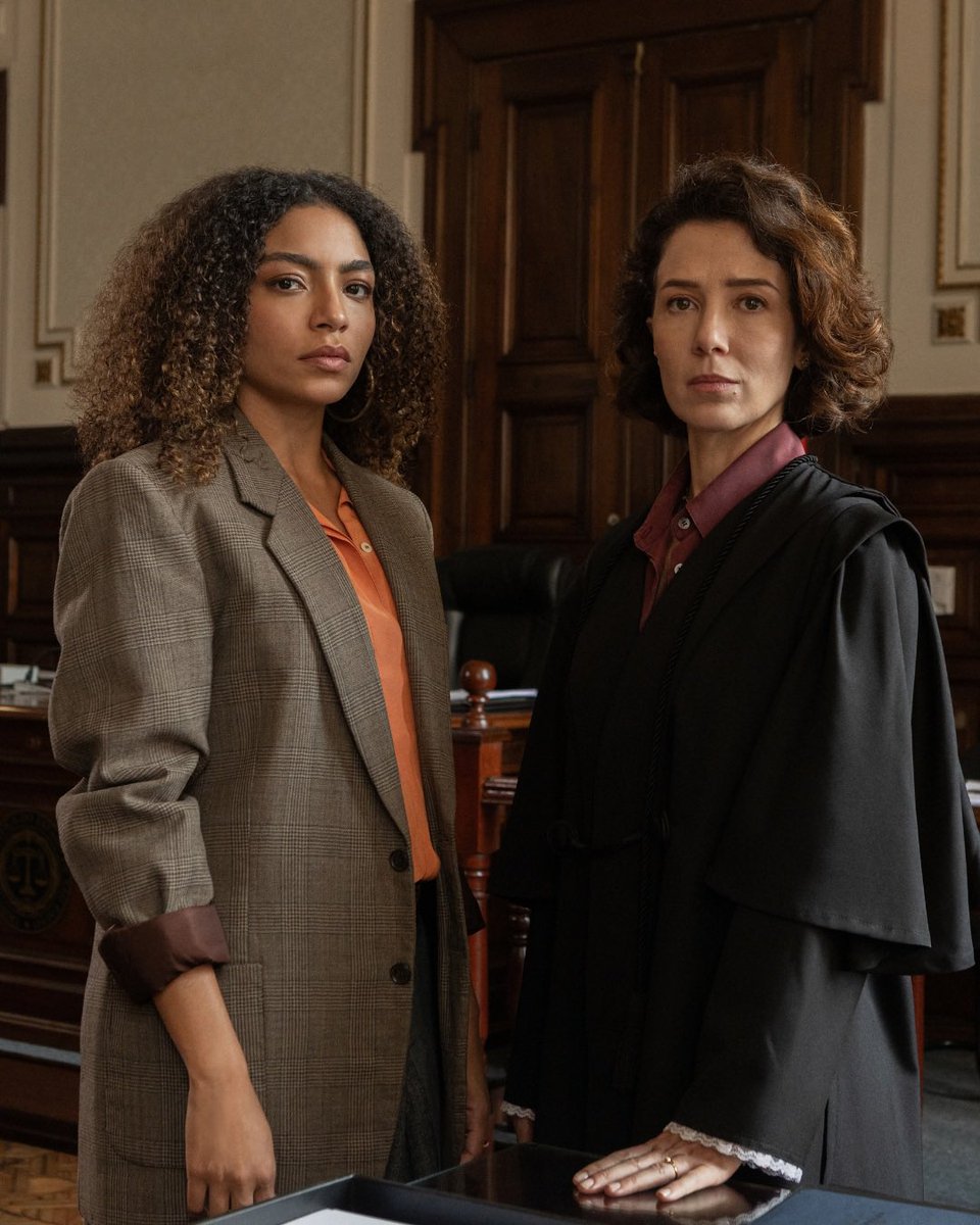 CfSunshines's tweet photo. 1 mês de Habeas Corpus na Netflix! 
1 mês de Marina na Netflix! 
1 mês de ANY GABRIELLY na Netflix! https://t.co/2wWVmHpEIz