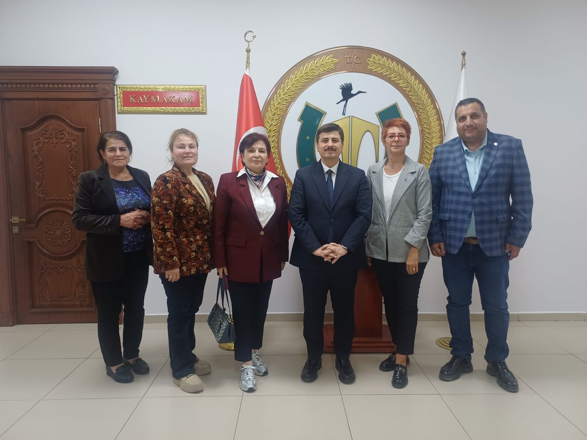 elcinguloren_'s tweet photo. Bugün 2.ziyaretimiz Nallıhan oldu.

Nallıhan Kaymakamı Sn.Semih Doğanoğlu'nu ziyaret ederek ilçe hakkında bilgiler aldık.

Misafirperverlikleri ve paylaşımları için kendilerine teşekkür ederiz. https://t.co/iPXP2S62pj