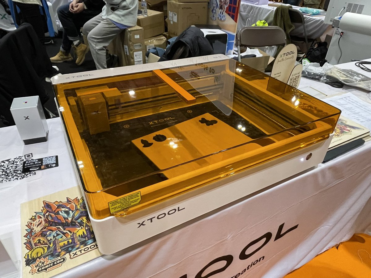 MaxFunkner's tweet photo. Was surprised to find @xToolOfficial booth at @MCMComicCon in London this weekend. Great opportunity to see M2, X1 and F2 Ultra in person. 
#Lasercutting #Laserengraving https://t.co/HdCa6FSVIU