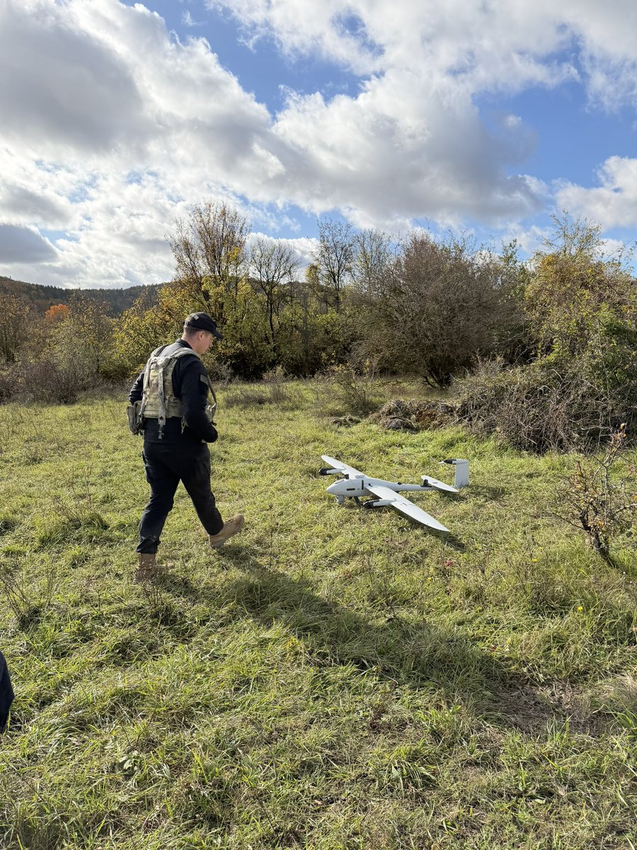 byjepstein's tweet photo. Two chilly but very autumnal days in southern Germany seeing how the US Army’s 1st Armored Brigade Combat Team is training for a modern battlefield infested with drones and electronic warfare, informed heavily by lessons from Ukraine. Stories TK. https://t.co/fw148guvfg