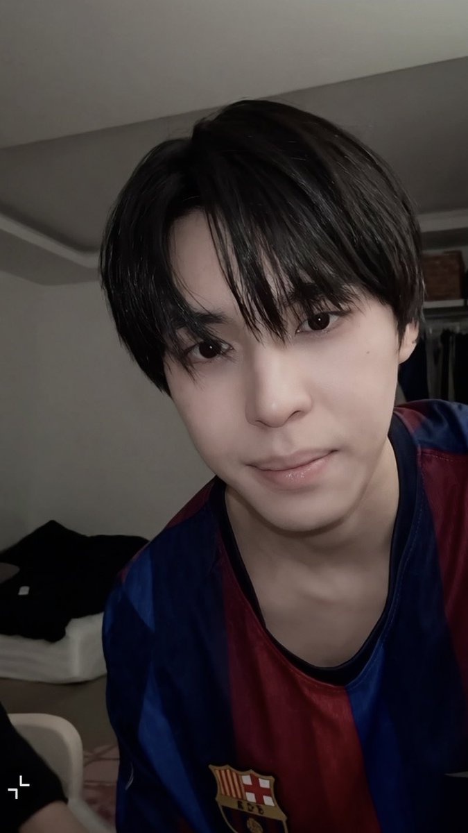 bunnychub_'s tweet photo. น้องคอปใส่เสื้อบาซ่าาา หล่อมากกกสุดหล่อของมะม้าาาา (เด็กบาซ่าหล่อทุกคนนค้าบ) ภูมิใจวะ 💖💞🎀💞

  𓏼 #copterntp Ი𐑼 ִֶ ྀིྀ  ✚ https://t.co/IFn5NVfwRk