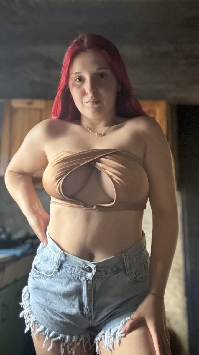 qacwcytu's tweet photo. Would you accept pics from 40s mom? https://t.co/ADcGyNl6Bg