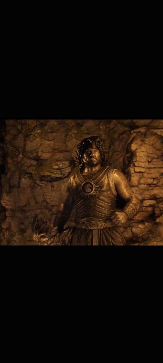 NTR_bellary's tweet photo. Dupe di kuda eroja na birthday 😂😂
#HappyBirthdayPrabhas 
Statue pettindi prabhas de kani unnadi kiran raj di😂😂 https://t.co/ANW1HJI0Cd