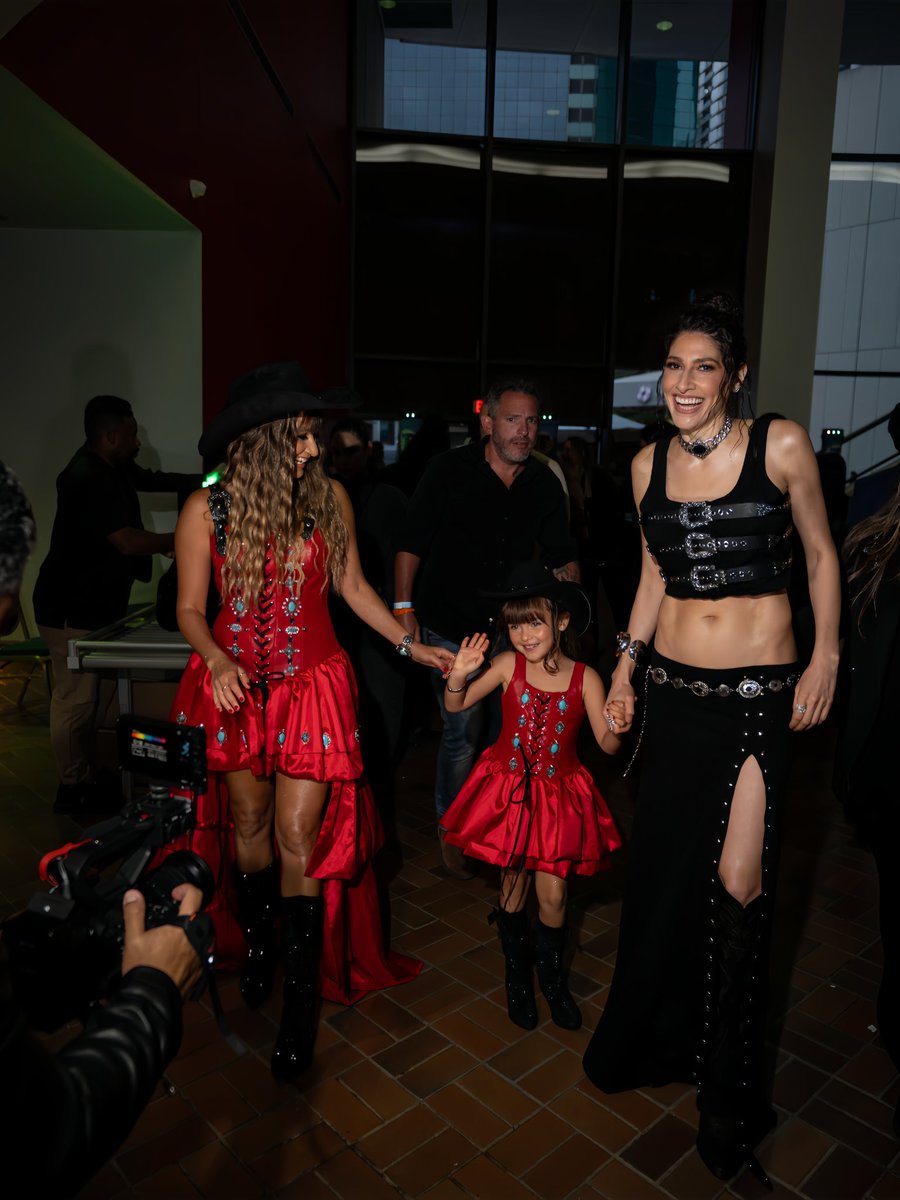 haashoficial tweet picture