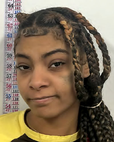 Ohio1ShyGirl's tweet photo. #OHIO   #Toledo 
Laraina Green, 14   MD:10/09/26
#MissingChild ‼️Please Share‼️ 
☎️Toledo Police Department (OH) (419) 245-3246
✔️Laraina may go by the name Raina.
#MissingPerson  #MissingPeople 
https://t.co/7LPA9as0Qn https://t.co/KDh9LrDerA