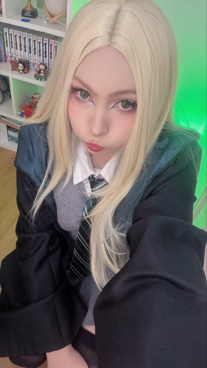 yumei1707's tweet photo. Asustado Potter?? 😏🤭🐍🪄✨ https://t.co/xqVJajzM7f