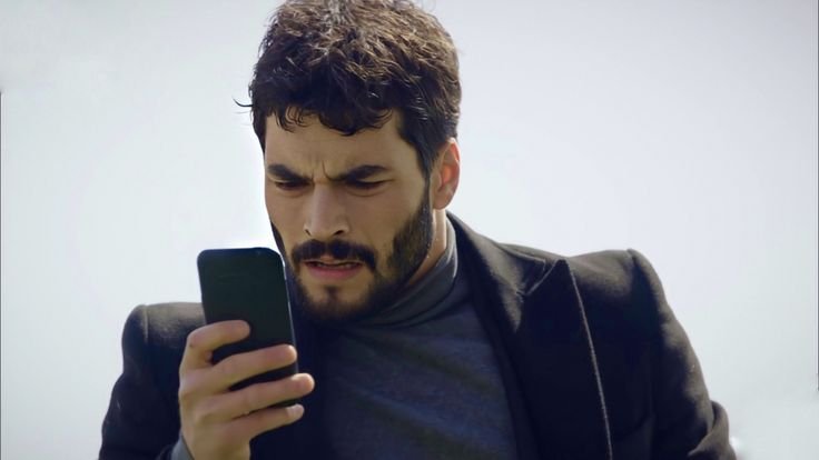 gsyrvb's tweet photo. يا الله فانزها شو بتعاطو  قلتو ع سميه عينها ع دينيز واسا  عم تجبتو طار ميراي يخييي ضحكك وغبا كل ذا عشان ممثل مهو داري عنهم https://t.co/K1Pl4BfvXC