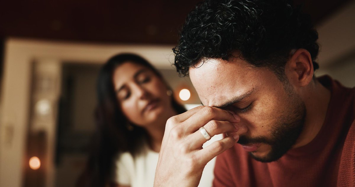 CIDRAP's tweet photo. Spouses are better predictors of severe COVID-19 infection than siblings, new data reveal

In total, 71% of hospitalized spouses landed in a hospital bed within 5 days of each other.

Read more: https://t.co/vcWojITQ6F https://t.co/6XDbJkI2UJ