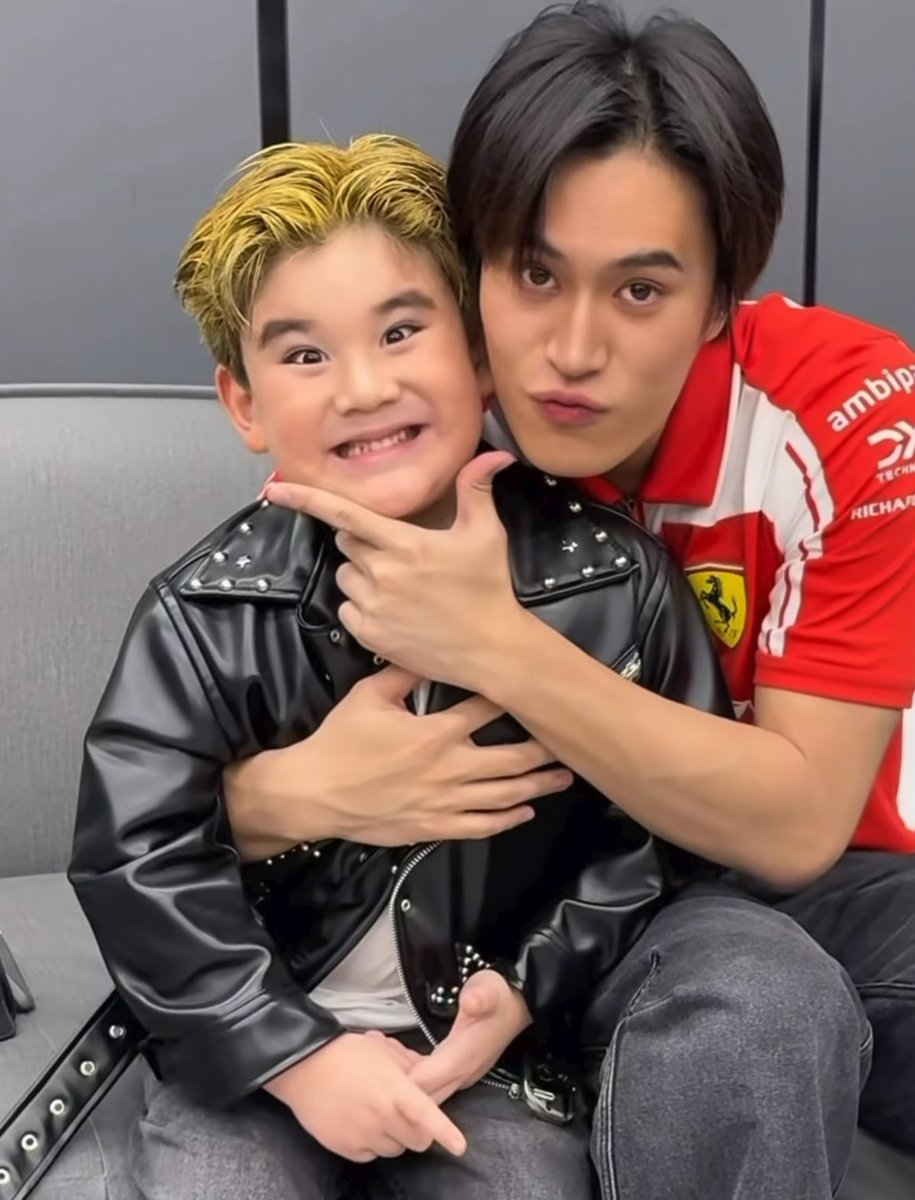 caramel_feb's tweet photo. พี่เจมกับน้องลูก้าน่ารักมากกกกㅠㅠㅠ 

#Gemini_Nt #เจมีไนน์ https://t.co/GplD5sizhf