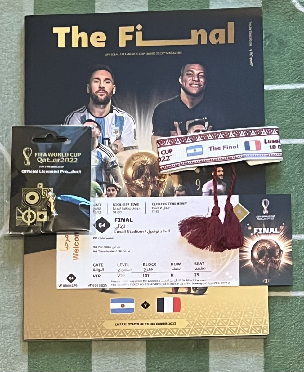 Footyprogramme1's tweet photo. World Cup 2022 bundle available. https://t.co/rCZLy9wPVy