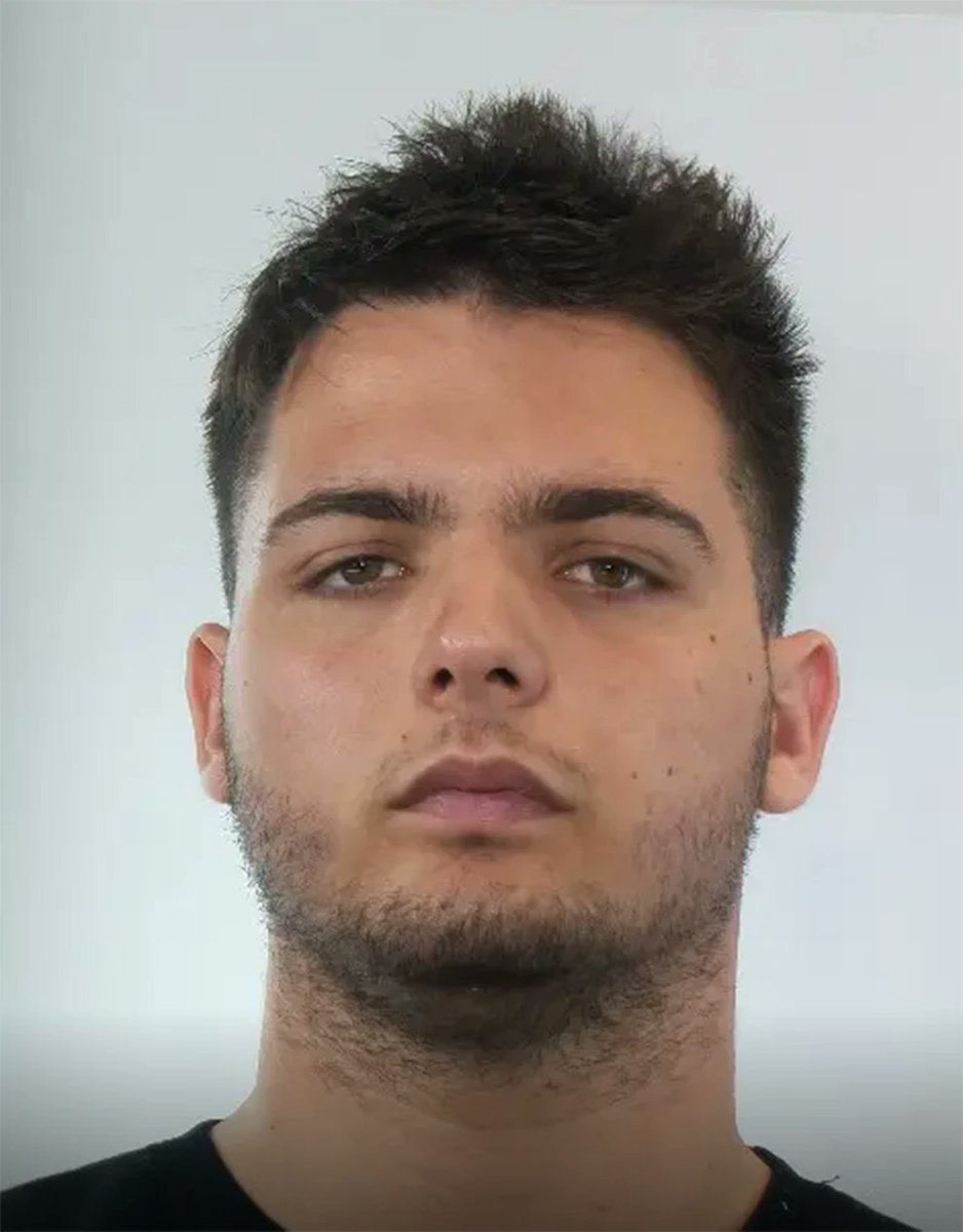 HeronDemetriou's tweet photo. These two LGBTQ+ Albanians 🇦🇱🏳️‍🌈, 40-year old Edmond Hoxha and his boyfriend, 20-year old Marko Miclea, were raping kids (their nephews) that they were supposed to watch over. In Peiraeus 🇬🇷. https://t.co/hTMlPhCoem
