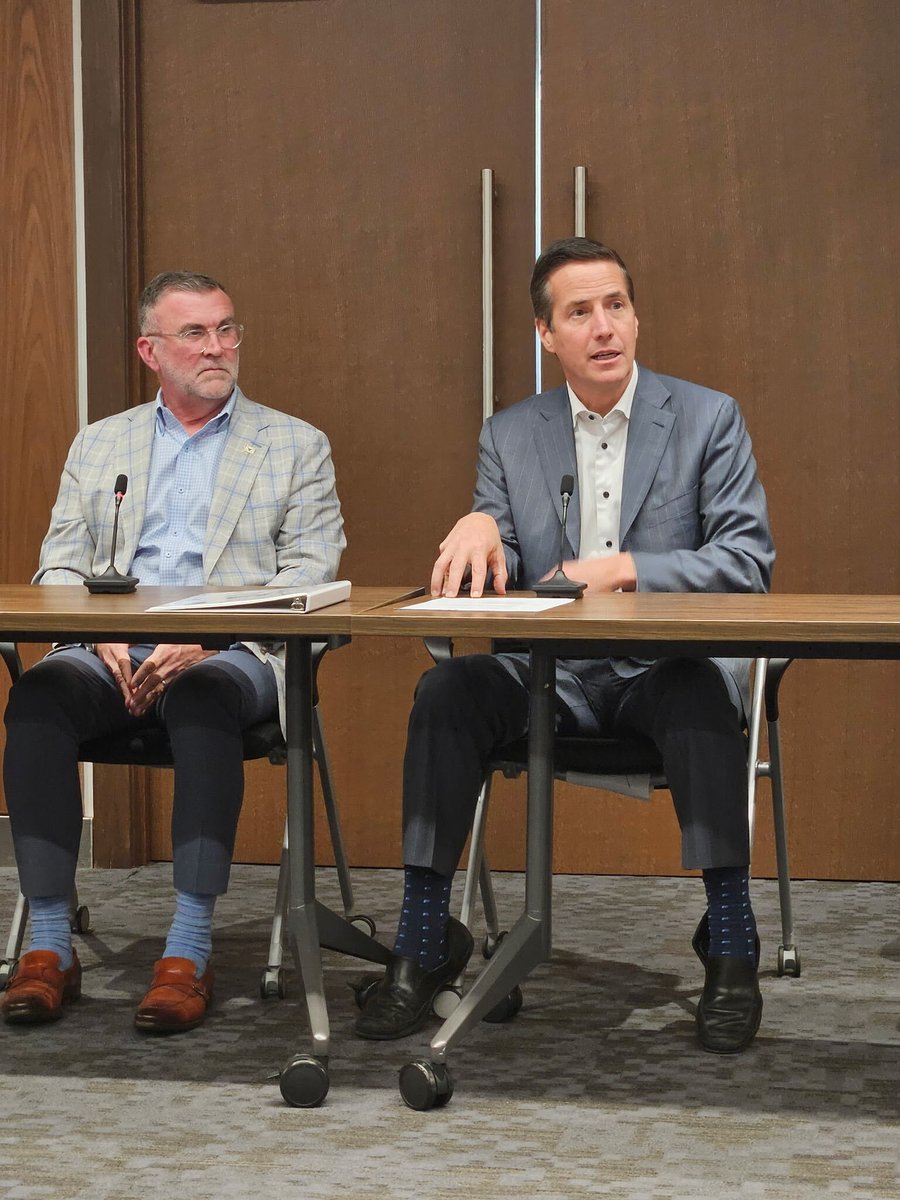 nauseef's tweet photo. Ohio is where the next generation of defense technology gets built. Thanks to Asst. Sec. of War Mike Dodd, Sen. @berniemoreno, and @mdkmoto  for a great conversation yesterday — plus the @OhioChamber  for hosting. 400+ defense contractors and counting.

@JobsOhio https://t.co/9ecPyioOGG