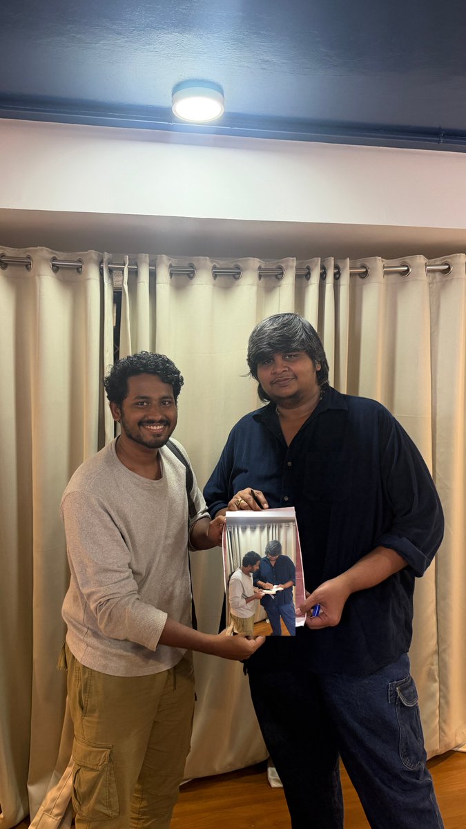 goslingreddy's tweet photo. una pending shoot ayipoyi
edit kuda ayipothe reveal chestha🥰 https://t.co/7ZpFa90MMG