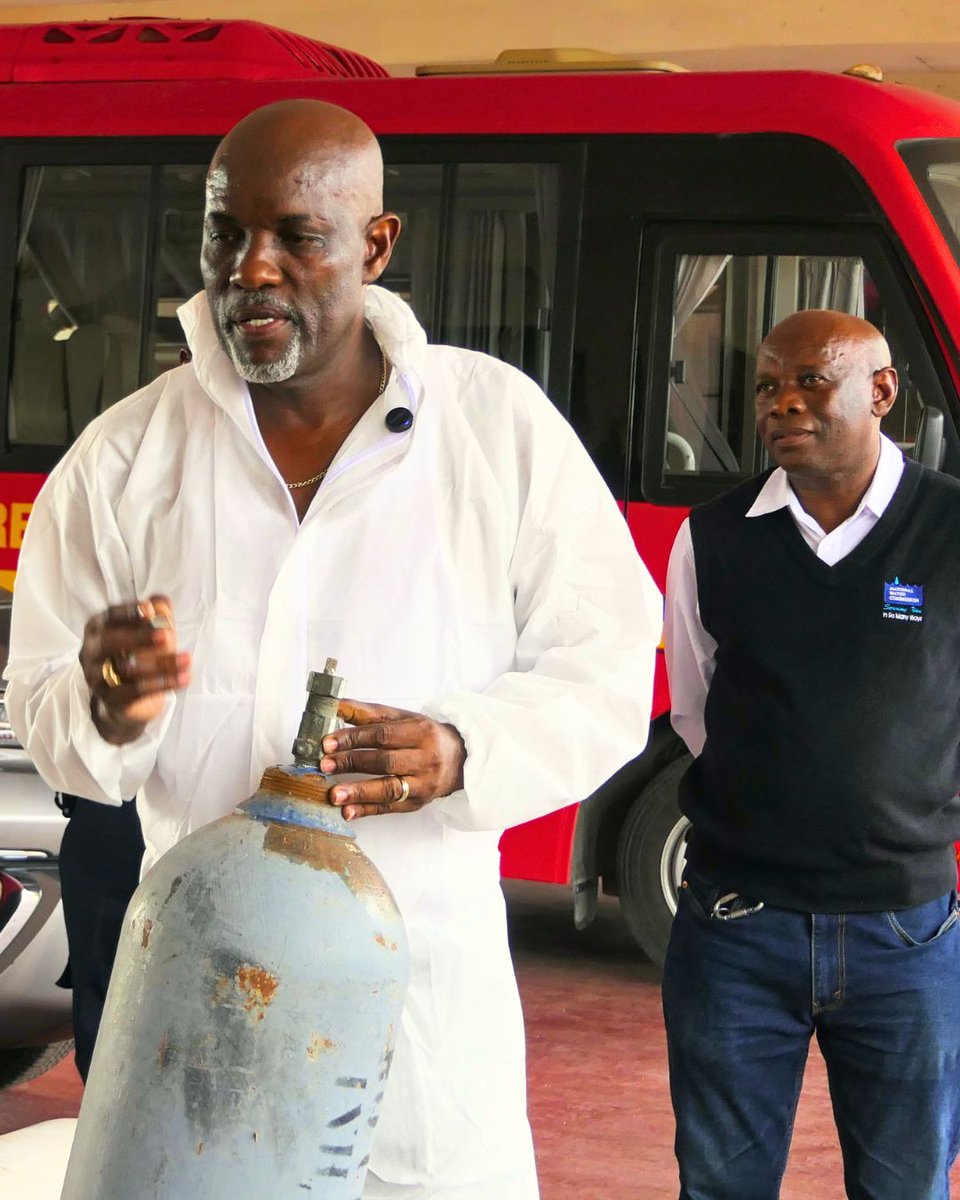 NWCjam's tweet photo. When an emergency happens, being prepared can make all the difference! 🚨

#TeamNWC’s Safety &amp; Occupational Health Department recently conducted First Responder Chlorine Emergency Response Plan (CERP) training for firefighters at the York Park Fire Station in St. Andrew. https://t.co/1VV21V4fWM