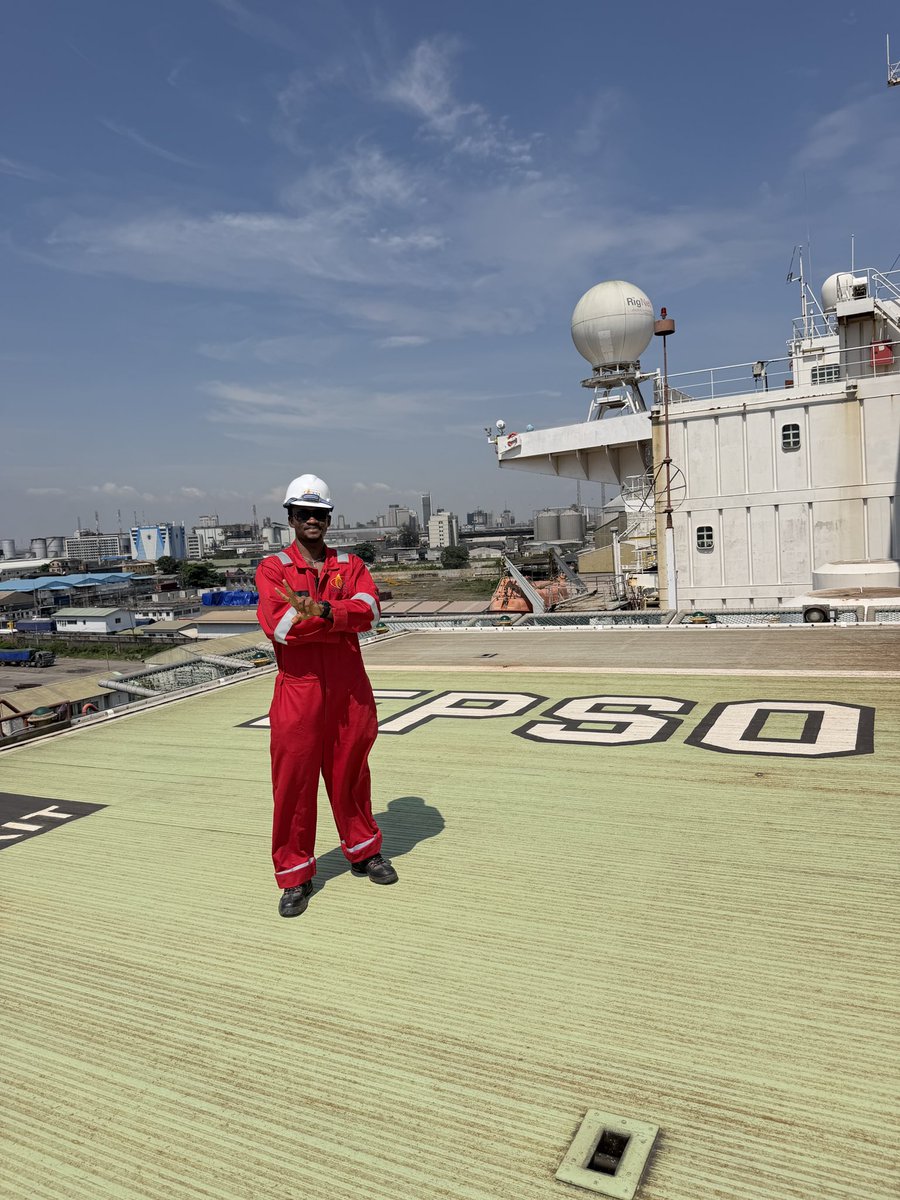 EngrDapper's tweet photo. I’m sure you’ve been following me for a while now, tell us what an FPSO means in the comments…? https://t.co/zTp6jlIYyA