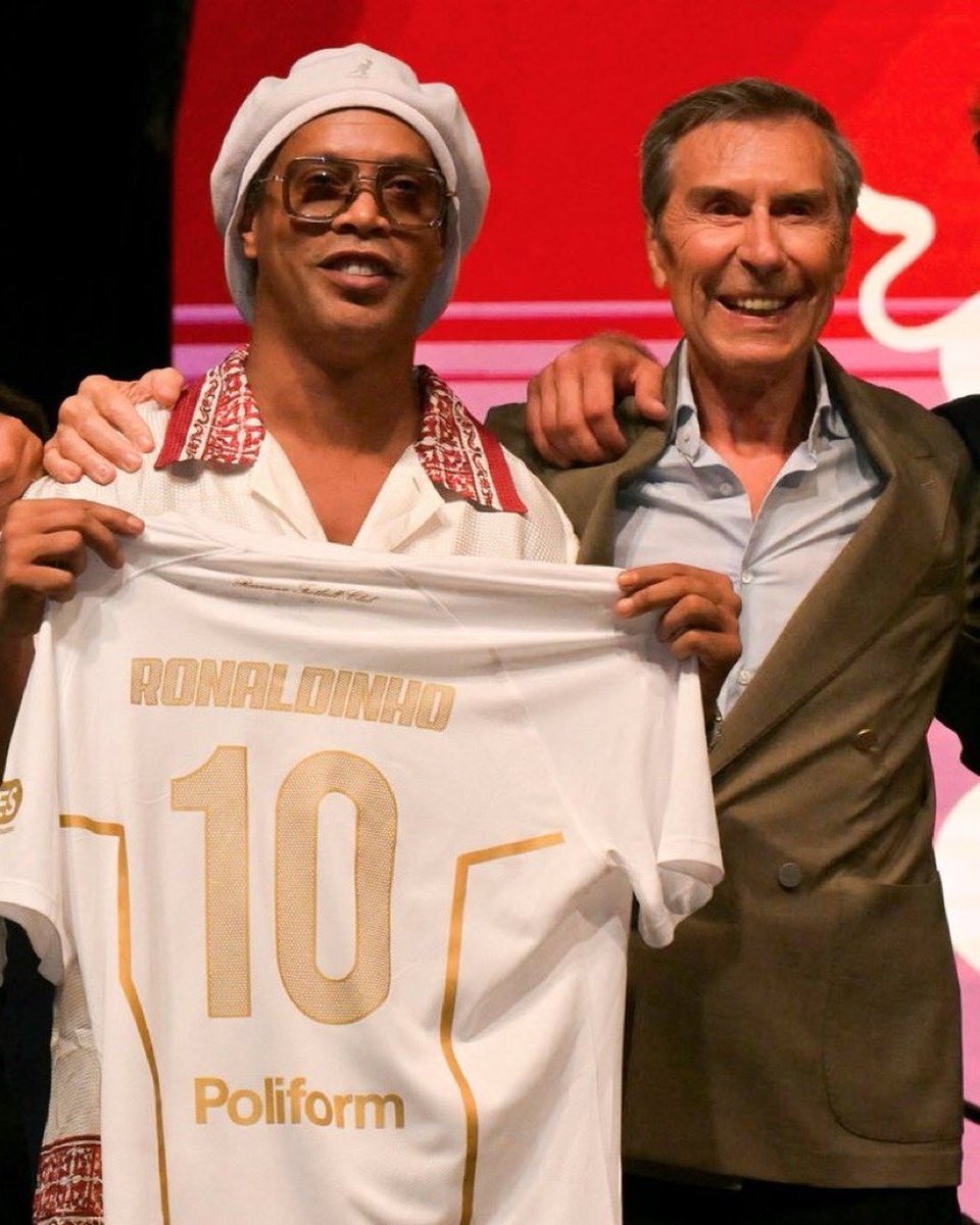 5iftyzero's tweet photo. 🚨🤯 BREAKING: Ronaldinho is set to make his FIRST PROFESSIONAL APPEARANCE IN 11 YEARS! 🇧🇷✨

The 46-year-old Brazilian legend is reportedly set to play for Italian third-division side Ravenna against Forlì on November 15. 🇮🇹

His last professional appearance came for Fluminense in September 2015.

RONALDINHO IS BACK! 😭❤️🇧🇷

\[@ESPNFC\]