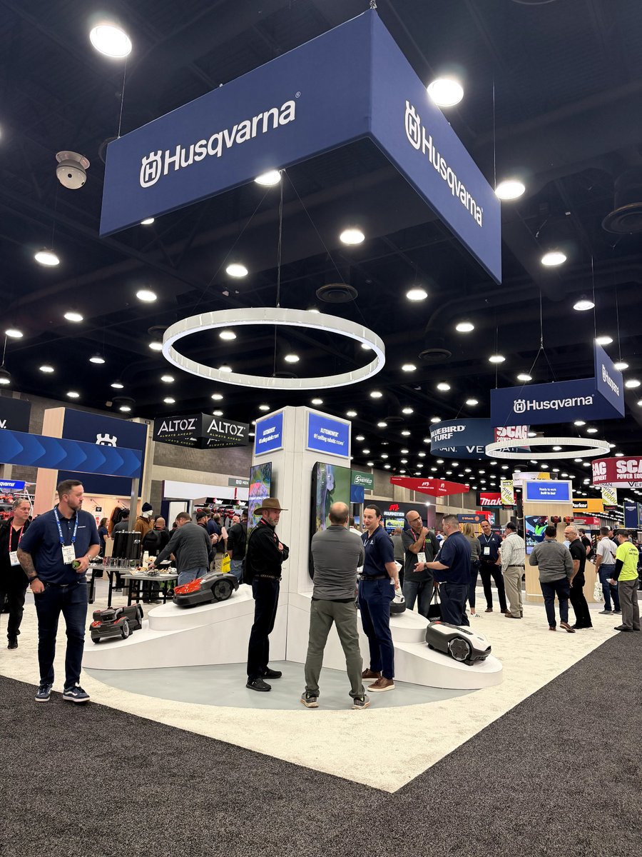 MTEequipment's tweet photo. #TeamMTE made a trip to the #KentuckyExpositionCenter for the 2026 @equipexposition & Hardscape North America. Great stuff in the @HusqvarnaUSA booth!
#EquipExpo #HusqvarnaRobotics #EquipmentDealer #MTEequipment #LouisvilleKY https://t.co/HrVYQUNRN2