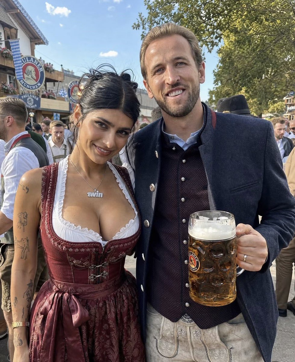 fantasypolillas's tweet photo. El momento exacto en el que Harry Kane ganó el Balón de Oro. Dos concretamente. Lo siento por Lamine Yamal https://t.co/z3zmDQJwTa