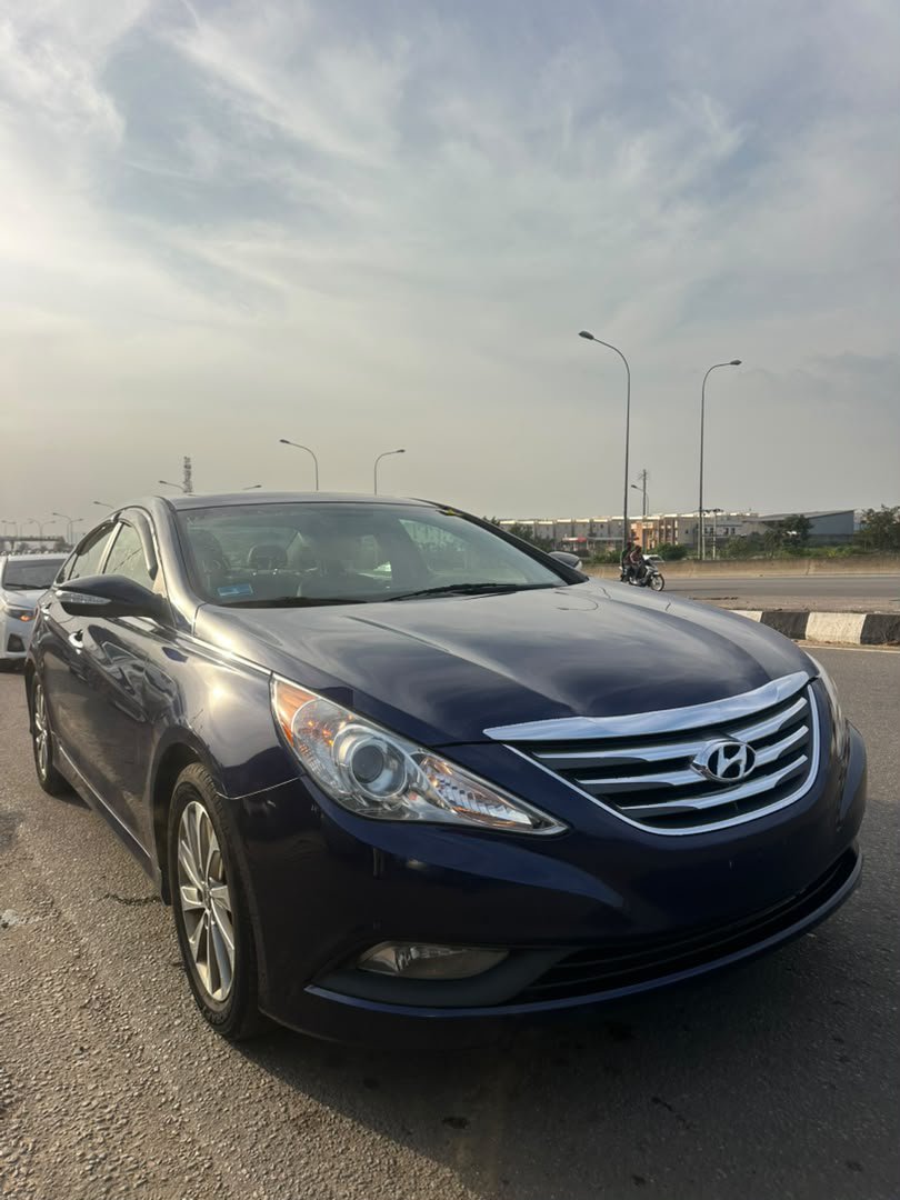 abujarides's tweet photo. 2014 Hyundai Sonata Limited 2.0T
Foreign used 
Duty ✅ 
Keyless 
Sunroof 
ABUJA 
Price: 11m
DM or call 09067505058 https://t.co/G0e8C2Z8if