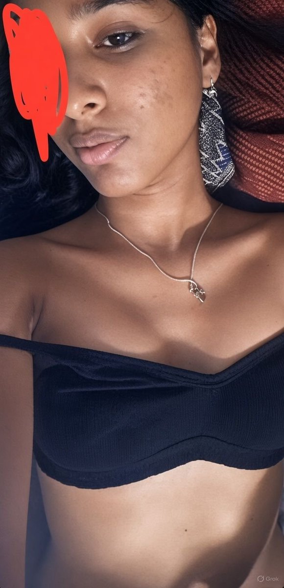 demonn_6_'s tweet photo. Junior mundaa nalla vachi seiyalam 🥵🥵🥵 chinna ponnu tha ana nalla mood ethuvaaa kundi semiya Iruku ivalukuu🥵🥵🥵🥶🥶🥶 https://t.co/0RaAM1yahf