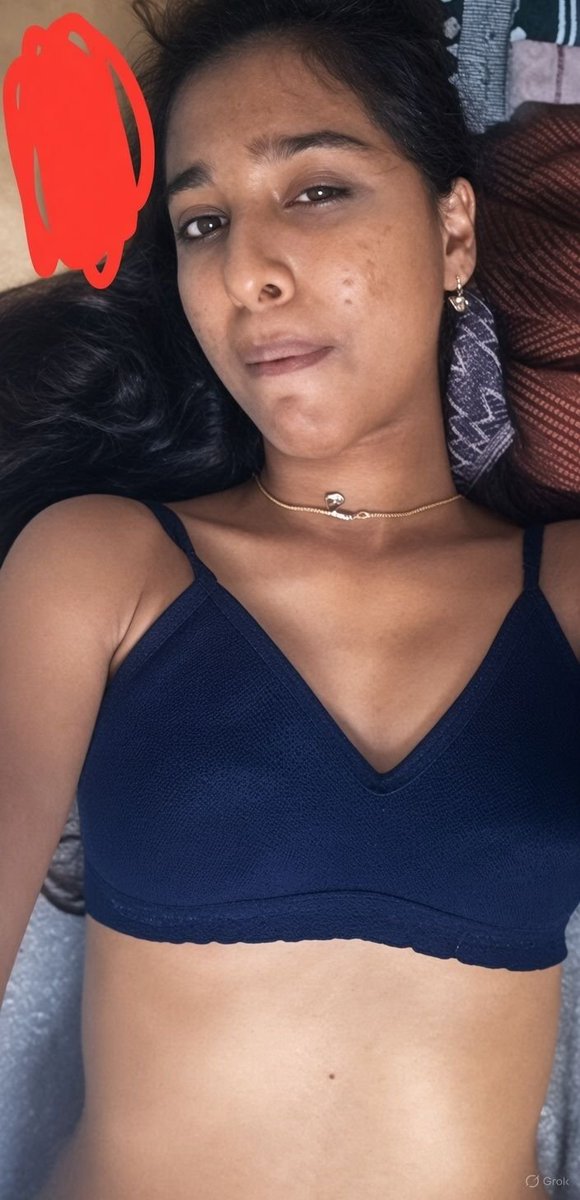 demonn_6_'s tweet photo. Junior mundaa nalla vachi seiyalam 🥵🥵🥵 chinna ponnu tha ana nalla mood ethuvaaa kundi semiya Iruku ivalukuu🥵🥵🥵🥶🥶🥶 https://t.co/0RaAM1yahf