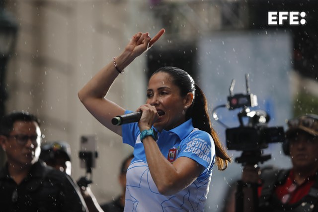 EFEnoticias tweet picture